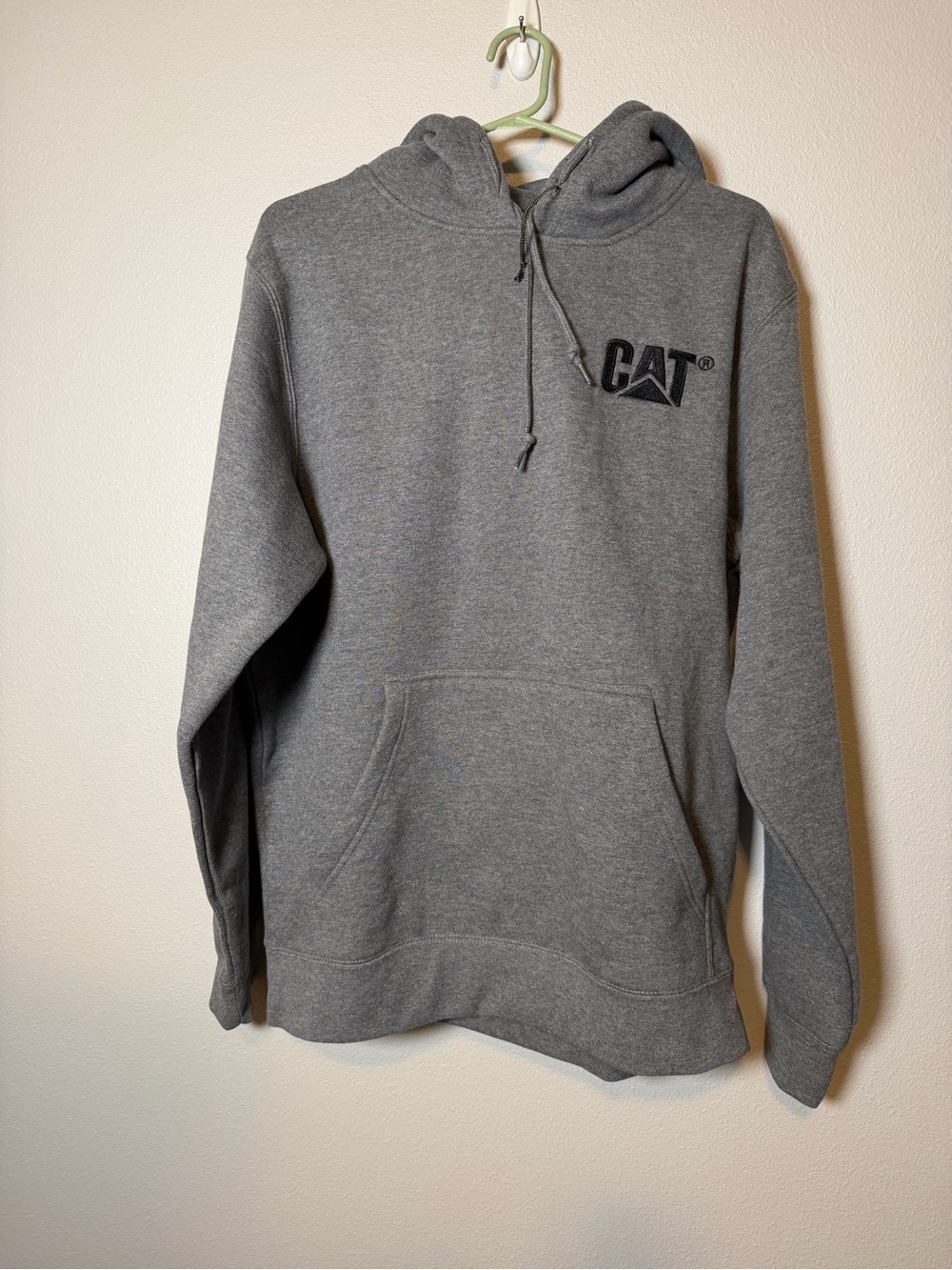 NWOT/like new CAT grey sweatshirt hoodie size medium